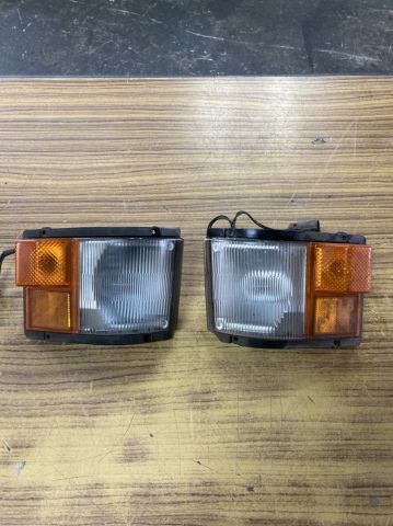 コーナーランプ(左)