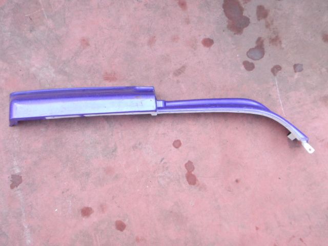 Fフェンダーパネル(右)