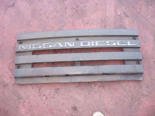 ラジエーターグリル