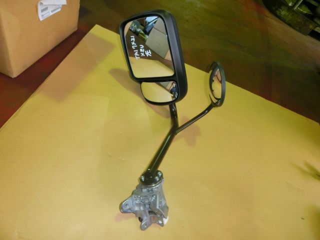 サイドミラーAy(左)