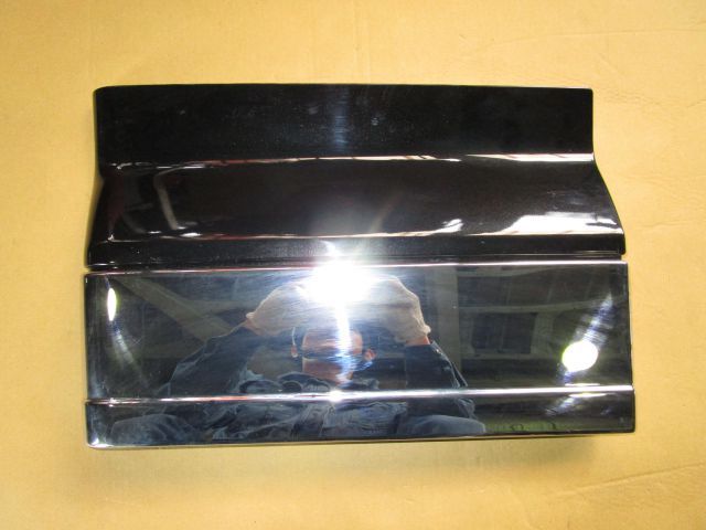 Fフェンダーパネル(右)