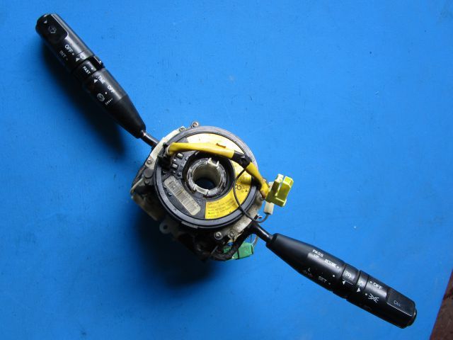 コンビネーションスイッチ