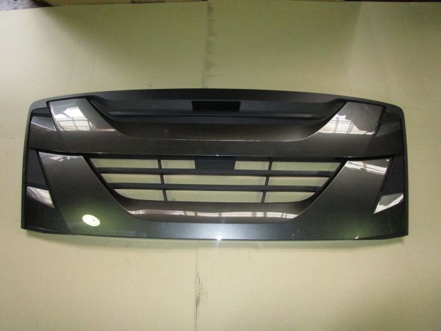 ラジエーターグリル