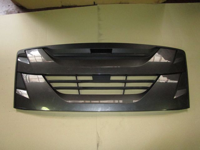 ラジエーターグリル