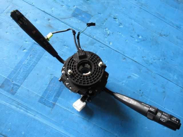 コンビネーションスイッチ