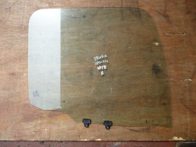 Fドアガラス(右)