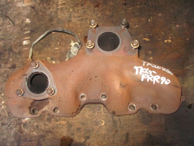 エキゾーストマニホールド