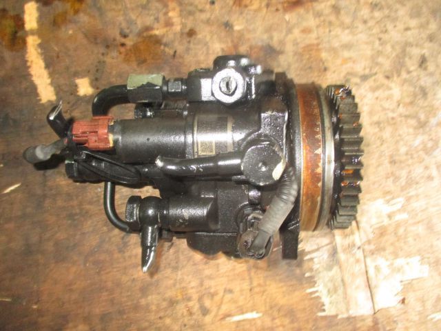 インジェクションポンプ