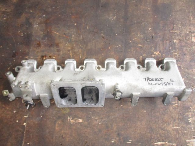 インレットマニホールド