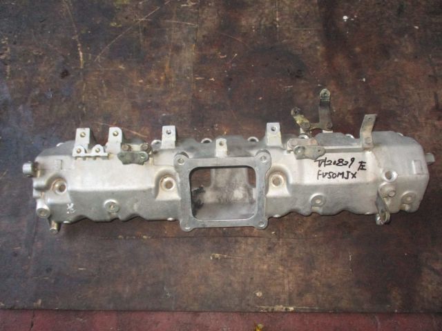 インレットマニホールド