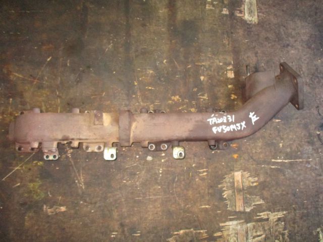 エキゾーストマニホールド