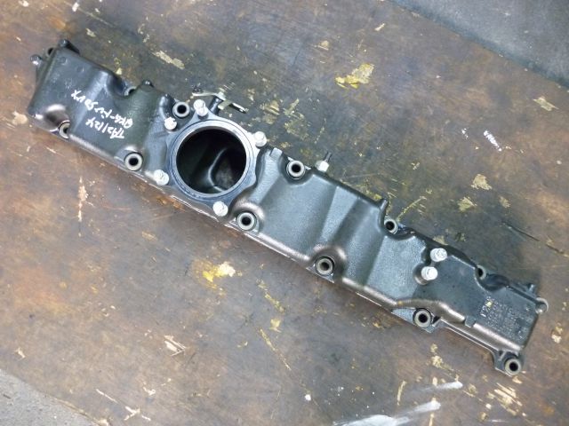 インレットマニホールド