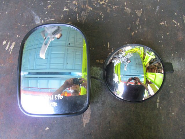 サイドミラーAy(左)