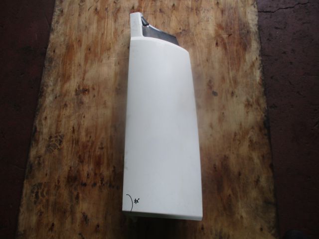 コーナーパネル(右)