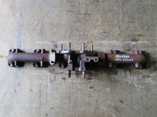 エキゾーストマニホールド