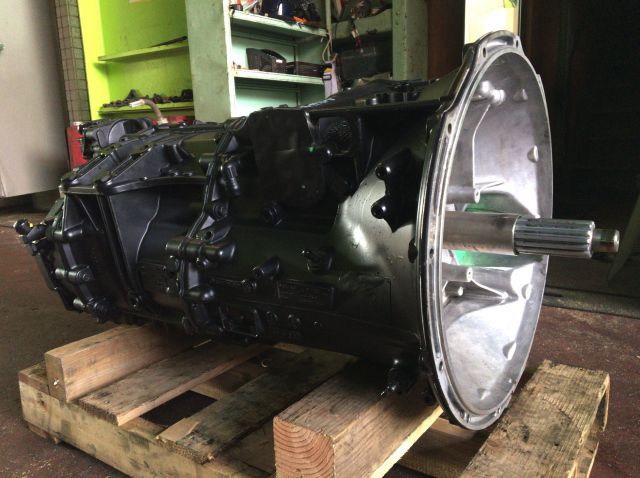 セミオートマチックミッションAy