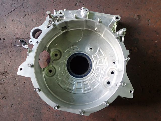 フライホイルハウジング