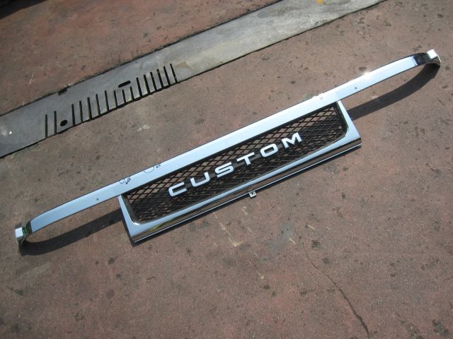 ラジエーターグリル