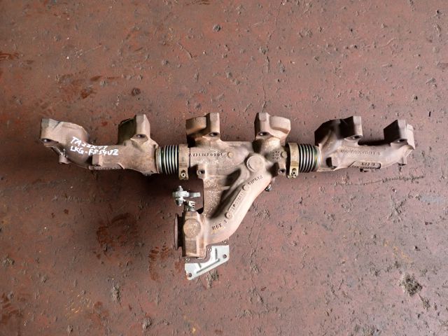 エキゾーストマニホールド