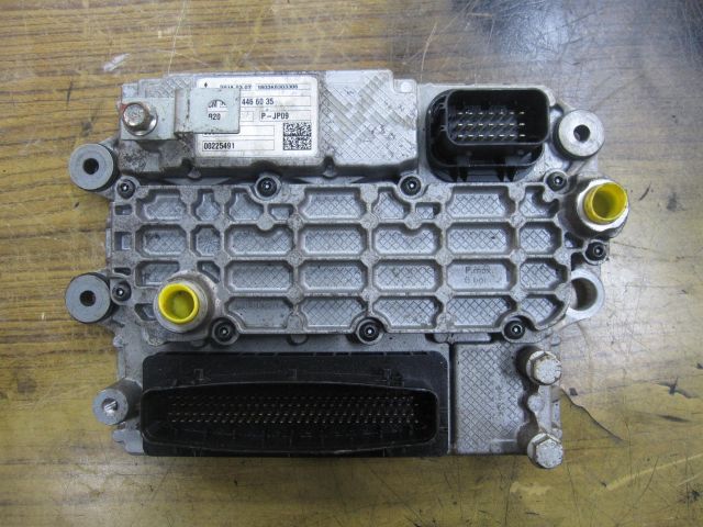 エンジンコンピューター