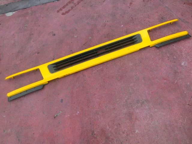 ラジエーターグリル