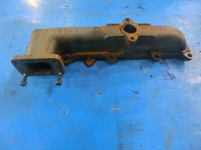 エキゾーストマニホールド