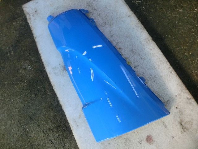 コーナーパネル(右)