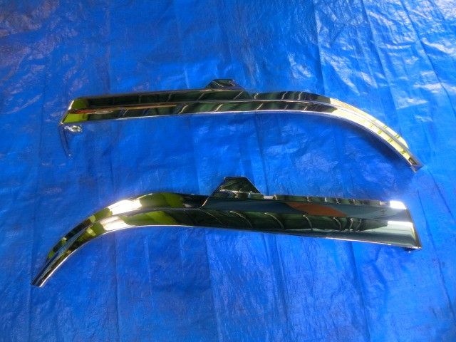 Fフェンダーパネル(右)