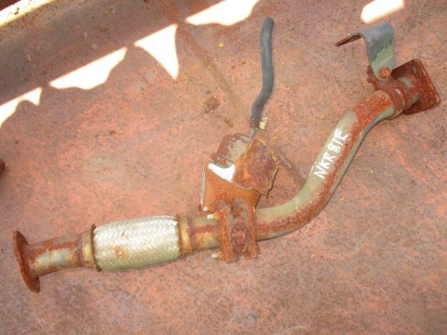 マフラーパイプ