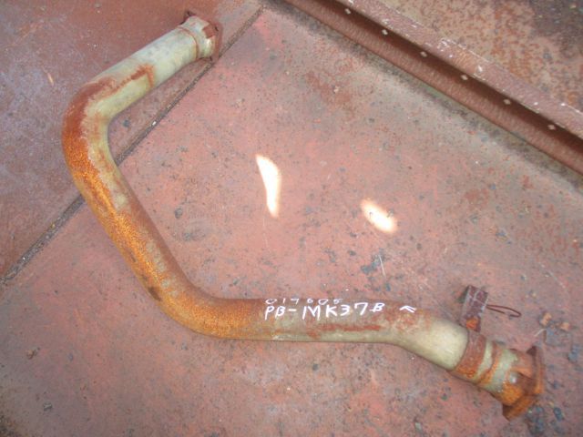 マフラーパイプ