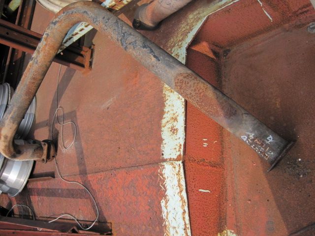 マフラーパイプ