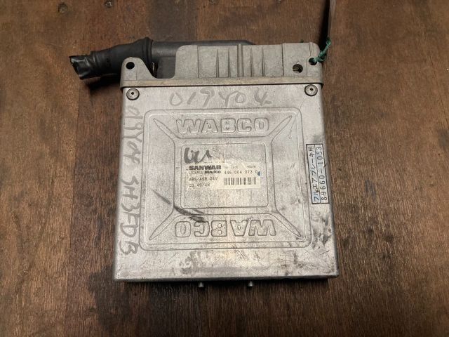 ABSコンピューター