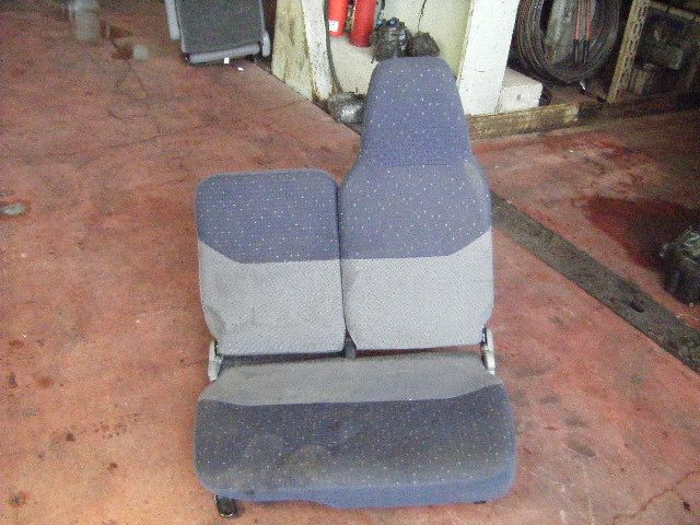 アシスタントシート