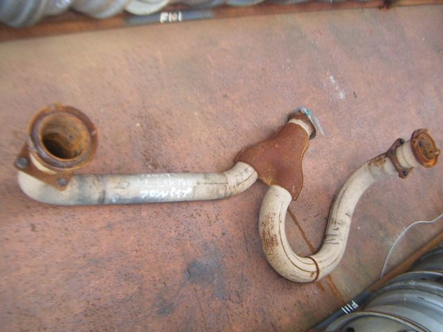 マフラーパイプ