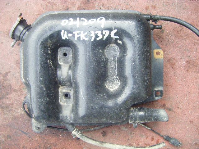 ラジエーターサブタンク