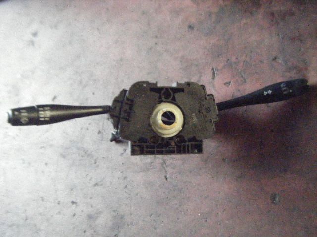 コンビネーションスイッチ