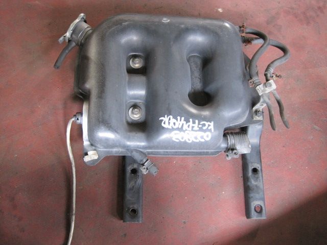 ラジエーターサブタンク