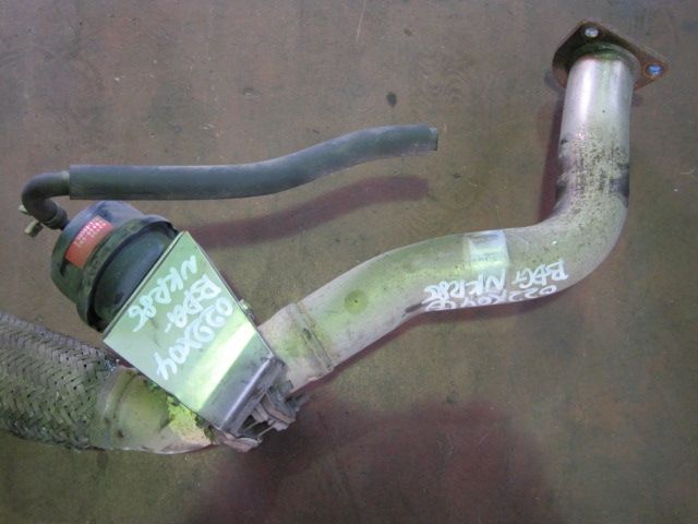 マフラーパイプ