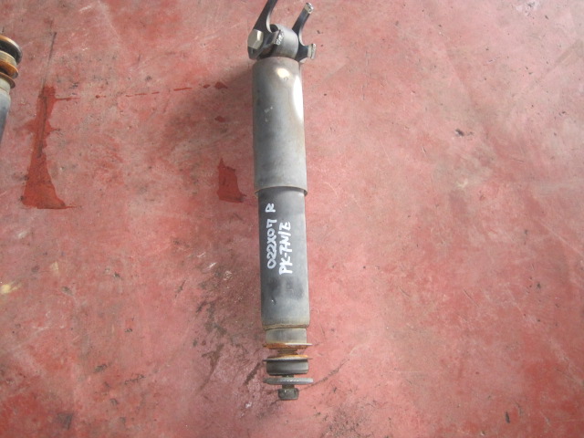 ショックアブソーバー(後右)