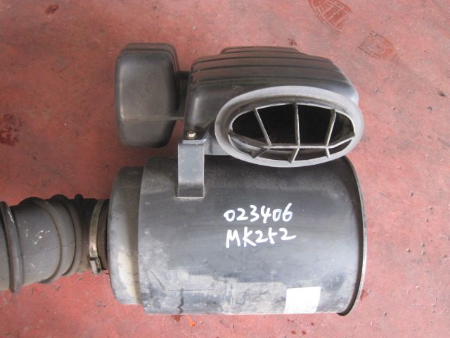 エアクリーナー