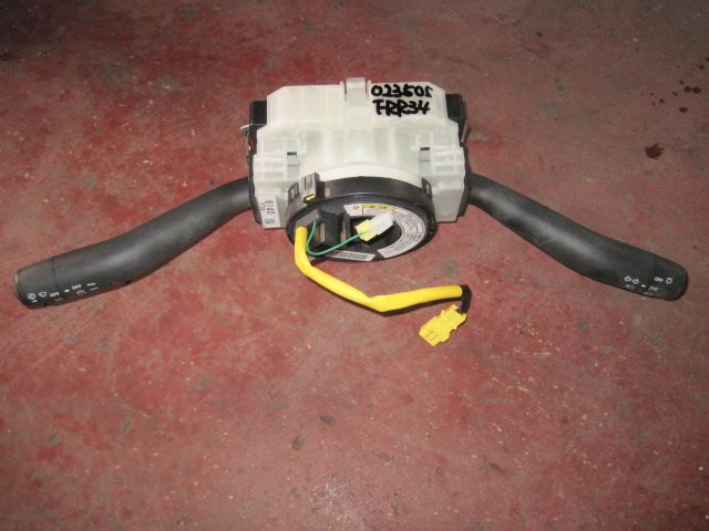 コンビネーションスイッチ