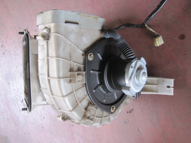 ブロアモーター