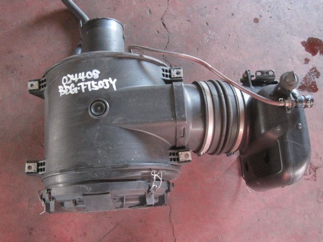 エアクリーナー