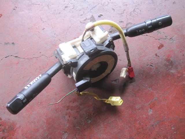 コンビネーションスイッチ