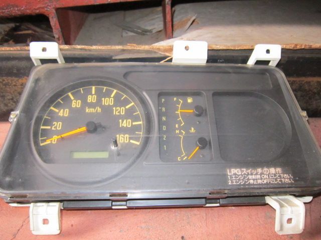 スピードメーター