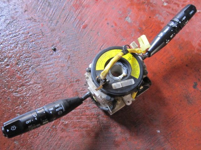 コンビネーションスイッチ