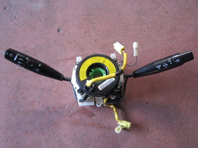 コンビネーションスイッチ