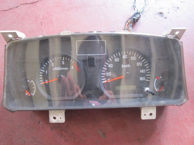 スピードメーター