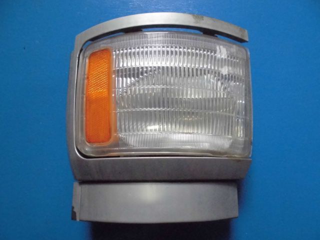 コーナーランプ(右)