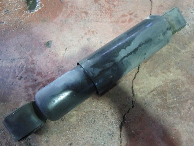 ショックアブソーバー(後左)